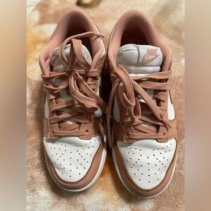 Nike Dunk Low Rose sz 6.5